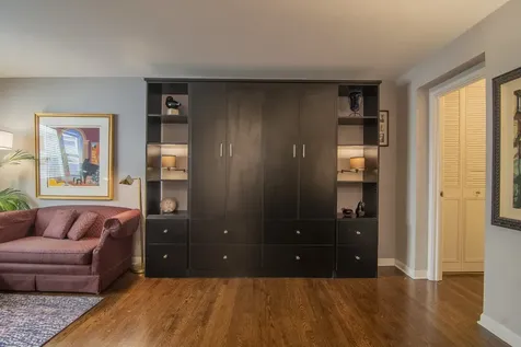 420 West Aldine Avenue Chicago IL 60657