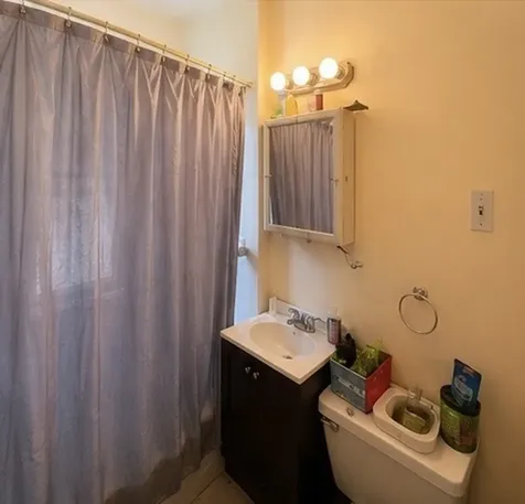 8410 South Burnham Avenue Chicago IL 60617