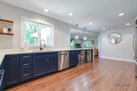 816 Black Partridge Road Mchenry IL 60051