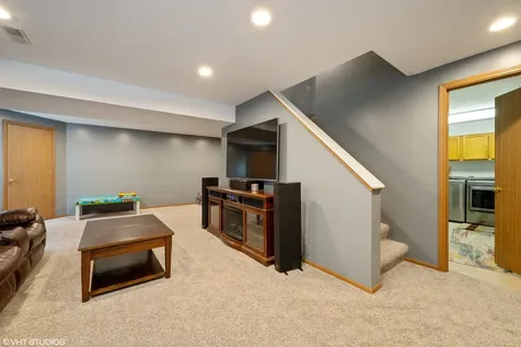 1196 Hummingbird Lane Grayslake IL 60030