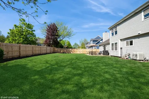 1196 Hummingbird Lane Grayslake IL 60030
