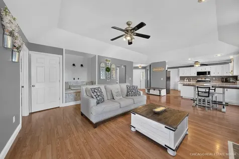 330 West Amie Avenue Hinckley IL 60520
