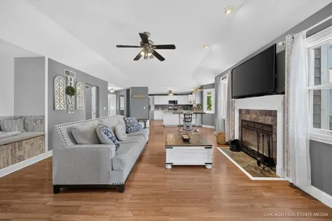 330 West Amie Avenue Hinckley IL 60520