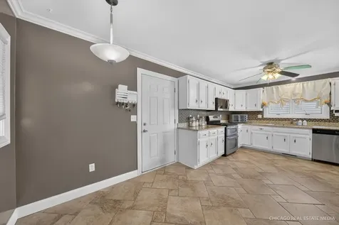 330 West Amie Avenue Hinckley IL 60520
