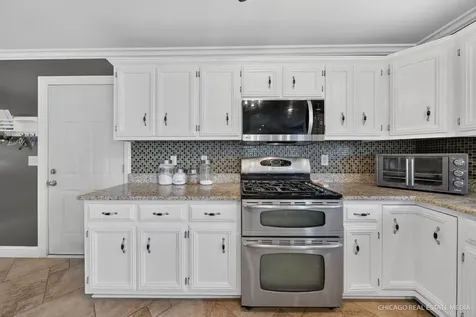 330 West Amie Avenue Hinckley IL 60520