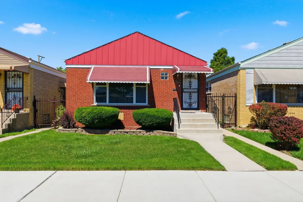 4540 South Lavergne Avenue Chicago IL 60638