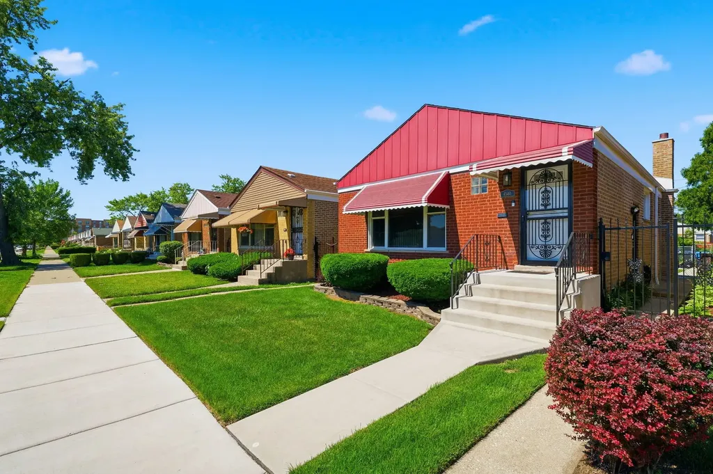 4540 South Lavergne Avenue Chicago IL 60638