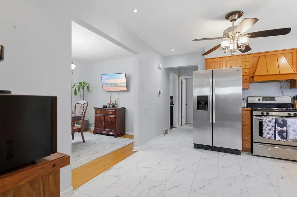 4540 South Lavergne Avenue Chicago IL 60638