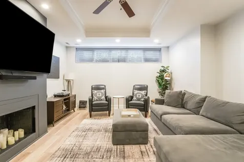 1507 West Cortez Street Chicago IL 60642