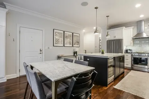 1507 West Cortez Street Chicago IL 60642