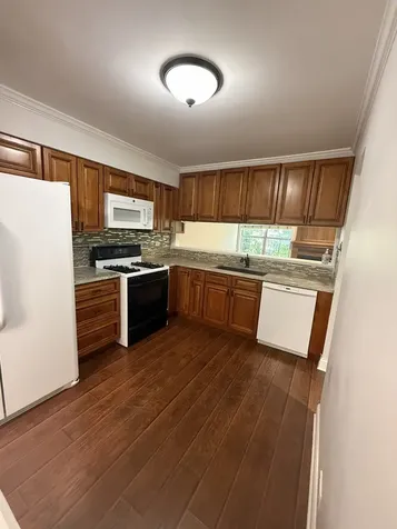 1011 Rockport Drive Carol Stream IL 60188