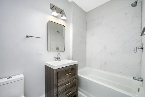 825 East 61st Street Chicago IL 60637