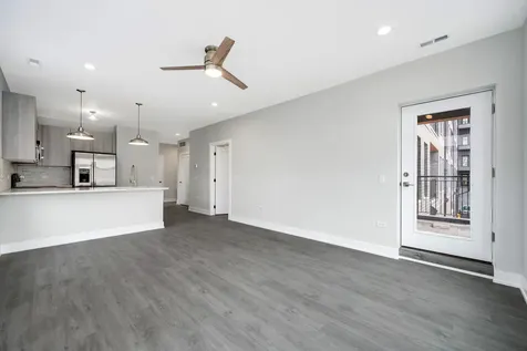 825 East 61st Street Chicago IL 60637