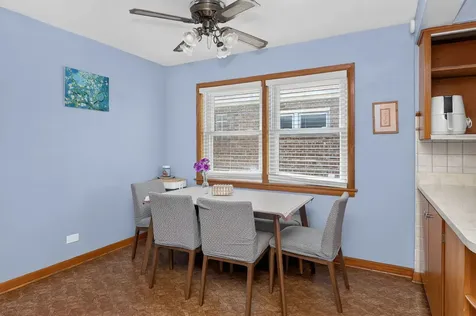 5328 South Melvina Avenue Chicago IL 60638