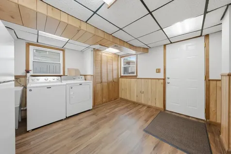 5215 138TH Place Crestwood IL 60418