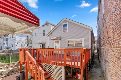 3154 South Canal Street Chicago IL 60616