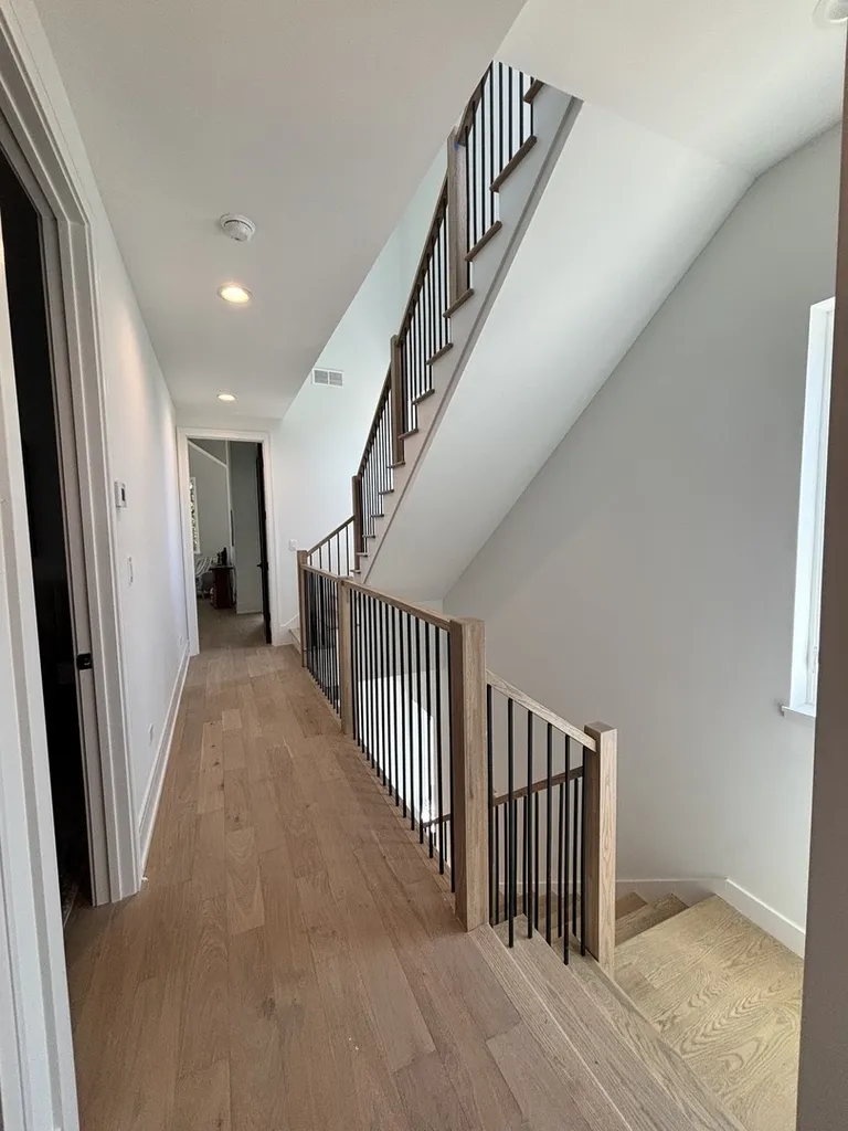 1914 North Rockwell Street Chicago IL 60647