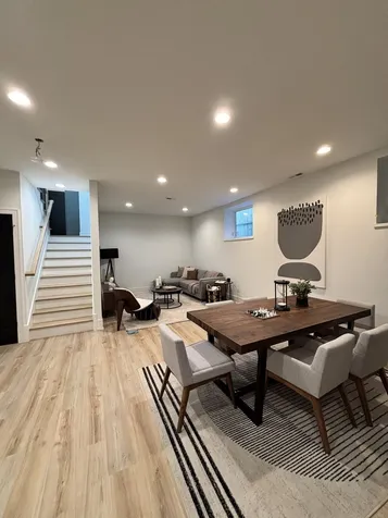 1914 North Rockwell Street Chicago IL 60647