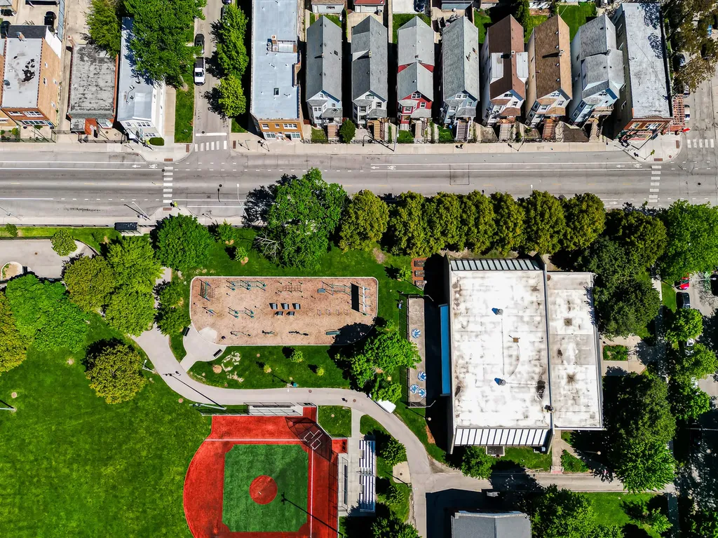 3854 West Diversey Avenue Chicago IL 60647