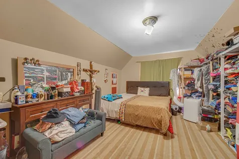 3854 West Diversey Avenue Chicago IL 60647