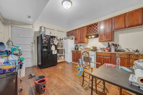 3854 West Diversey Avenue Chicago IL 60647