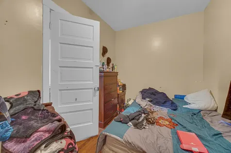 3854 West Diversey Avenue Chicago IL 60647