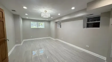 5224 North Bernard Street Chicago IL 60625
