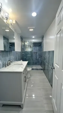 5224 North Bernard Street Chicago IL 60625