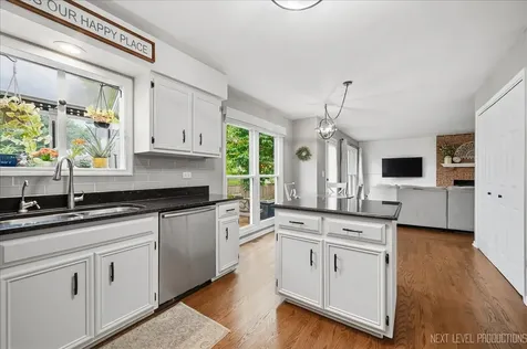 612 Spyglass Court North Aurora IL 60542