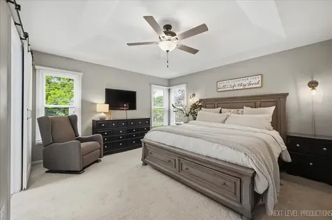 612 Spyglass Court North Aurora IL 60542