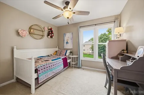 612 Spyglass Court North Aurora IL 60542