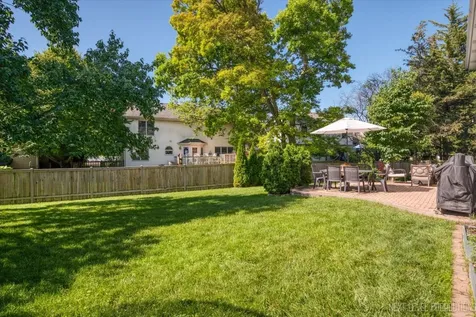 612 Spyglass Court North Aurora IL 60542