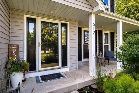 612 Spyglass Court North Aurora IL 60542