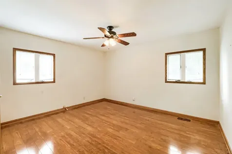 1611 Moore Avenue Streamwood IL 60107
