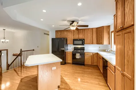 1611 Moore Avenue Streamwood IL 60107