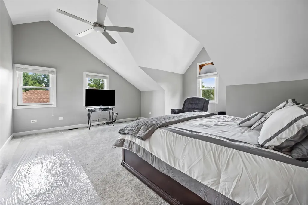 6076 Angel Lane Lisle IL 60532
