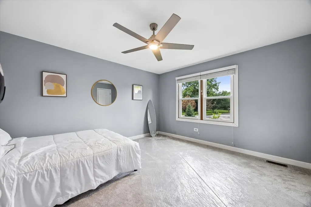 6076 Angel Lane Lisle IL 60532