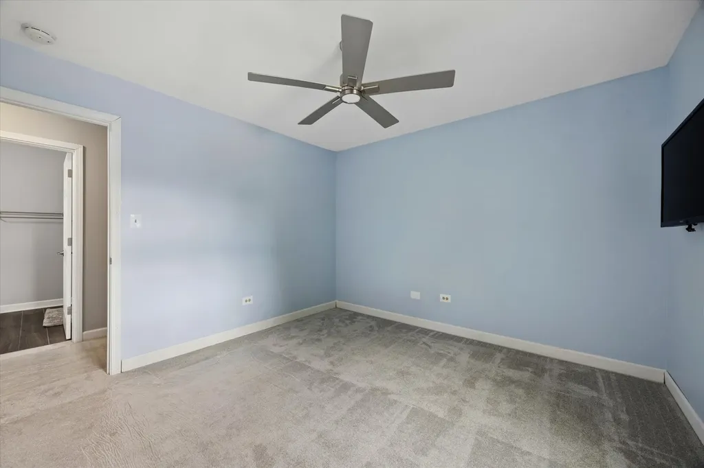 6076 Angel Lane Lisle IL 60532