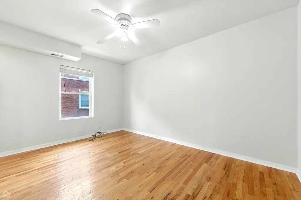 1301 East 71st Place Chicago IL 60619