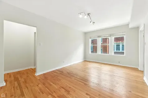 1301 East 71st Place Chicago IL 60619