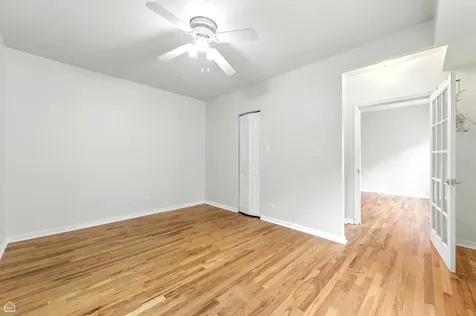 1301 East 71st Place Chicago IL 60619