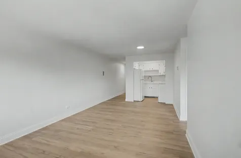 727 South Maple Avenue Oak Park IL 60304