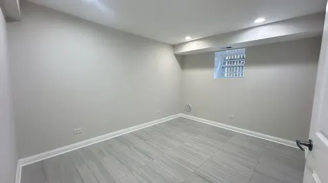 5226 North Bernard Street Chicago IL 60625