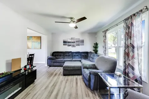 22519 Clarendon Avenue Richton Park IL 60471