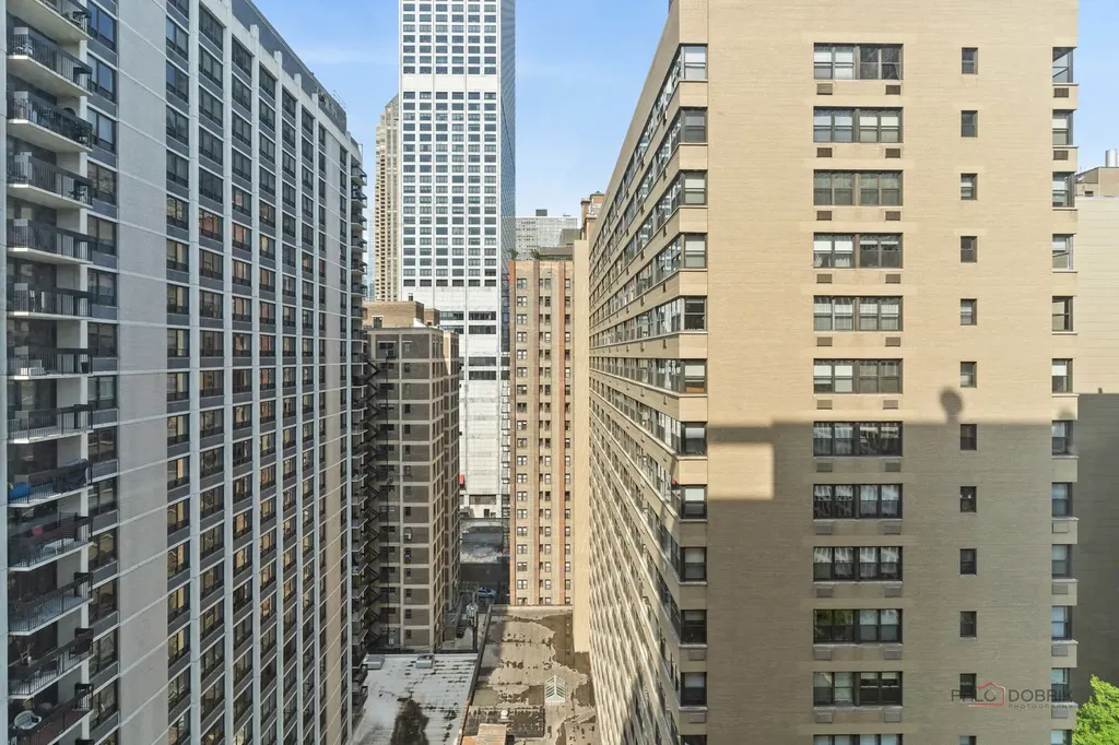 247 East Chestnut Street Chicago IL 60611