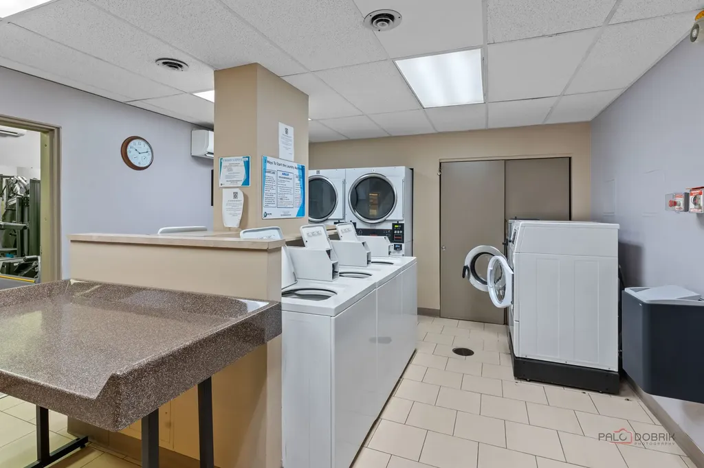 247 East Chestnut Street Chicago IL 60611