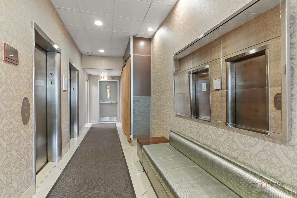 247 East Chestnut Street Chicago IL 60611