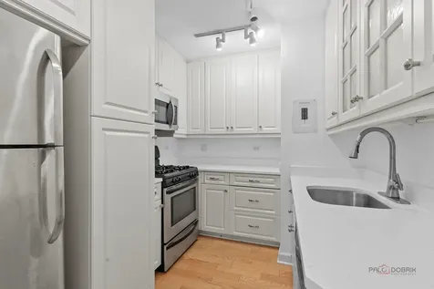 247 East Chestnut Street Chicago IL 60611