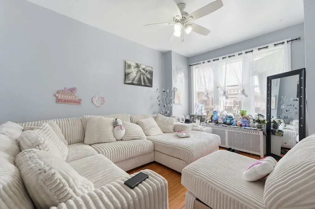 3116 West 53rd Place Chicago IL 60632
