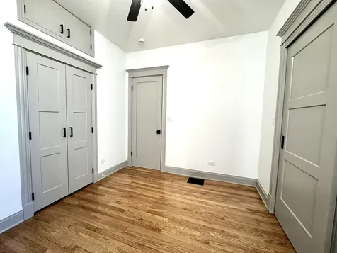 2424 North Mozart Street Chicago IL 60647